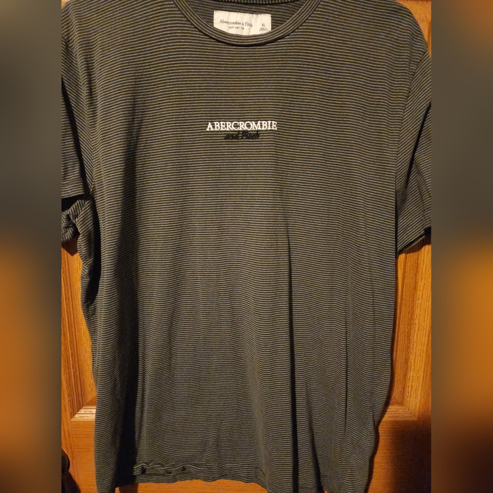 Men's Abercrombie shirt